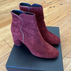 Anthropologie Chelsea Crew booties size 39